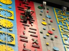 -极限PLAY运动娱乐新世界·团建派对潮玩休闲馆·室内蹦极高空游乐园