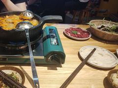 -黔二妞地摊火锅(龙华清湖店)