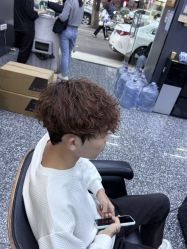 -藤野造型专业烫染接发