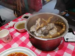 高压锅蒸鲜生蚝-辣小鲜·南昌大排档(船山路店)