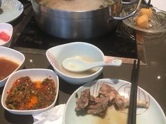 -捞王锅物料理(上海世茂广场店)