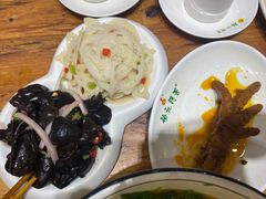 -杨记清芳牛肉拉面(京广路店)