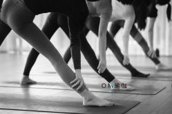 -OM瑜伽教练培训学院