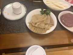 -小天鹅火锅·一线江景洪鼎旗舰店(洪崖洞店)