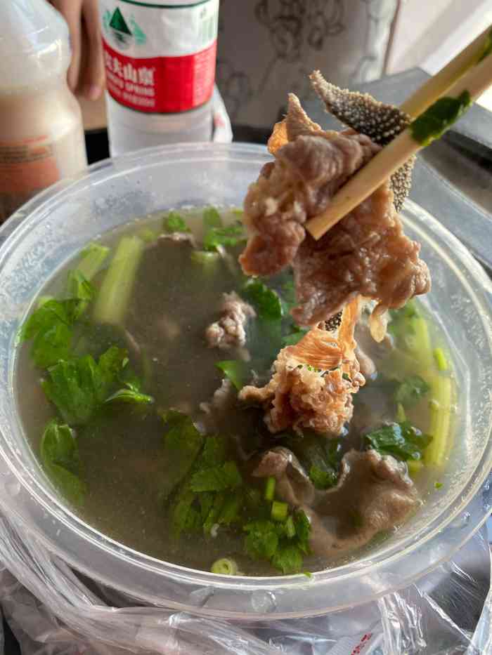 杨记·苏稽桥头跷脚牛肉(龙华北路店)-"味道是真的不错,但是服务实在