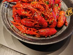 -肥肥虾庄·金牌油焖大虾(杨园滨江时代walk店)