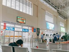 -雁荡山站