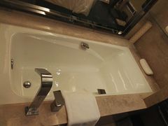 -无锡新湖铂尔曼大酒店