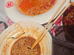 -肥肥虾庄·金牌油焖大虾(杨园滨江时代walk店)