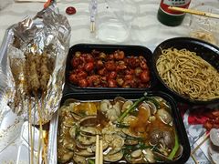-肥肥虾庄·金牌油焖大虾(汉口城市广场店)