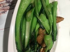 -新大咀港式茶餐厅(宝山万达店)