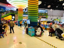 -玩塾品格乐园(宇宙太空龙旗店)