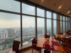 -视界美食自助餐厅·石家庄希尔顿酒店