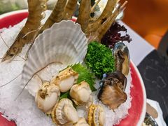-红鼎豆捞·非遗鲍皇汤火锅(宝丰路店)