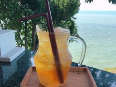 茶饮料-网红落日悬崖餐厅 The Sky Gallery