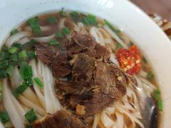 -矮子粉店1985·长沙米粉(湘春路店)