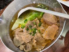 -王拐拐热干面·武汉三鲜豆皮(徐家汇店)