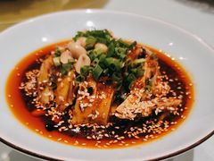 -渝信川菜 · 川味家常菜(财富购物中心店)