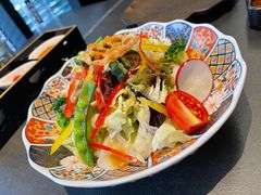 -铭牛烧肉·和牛海鲜自助(高新月牙湖店)