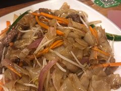 牛肉炒陈村粉-正德顺順德雙皮奶(中信店)