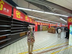 -家乐福(八宝街店)
