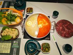 -椰子湾·海南火锅·糟粕醋·椰子鸡(正大广场店)