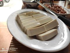 -阿汉名材老鸡汤饭店(金鸡岭店)