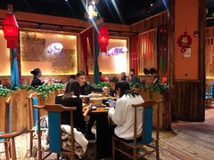 -老滇山寨•云南特色菜•地方菜•民族风情歌舞表演(金碧店)