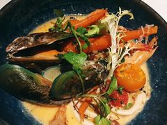 白葡萄酒烩海鲜-哈布斯扒房(华发商都店)