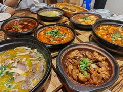 -芜小皖砂锅菜(青山街店)