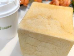 -花园饼屋·吐司蛋糕面包(星海店)
