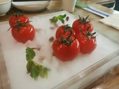 番茄脆菇沙拉-小大董·烤鸭(王府井apm店)
