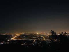 -鬼笑石后山停车场