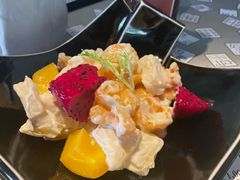 -穹六人间 people 6(岳阳路店)