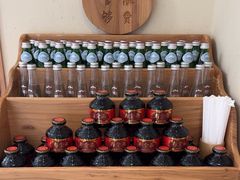 -蟹家大院 · 独揽江景(滨江店)