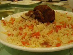 抓饭-巴扎美食·新疆菜·西域歌舞表演餐厅(新疆大厦店)