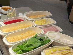 -海底捞火锅(新松江路生日主题店)