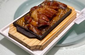 Iron Plate Honey Glazed Char Siu Supreme