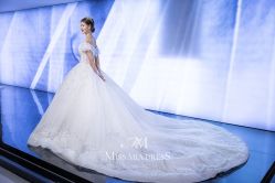 点击看大图 -MISS MIA 婚纱品牌馆