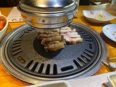 -唯成•韩国炭火烤肉 유성고기