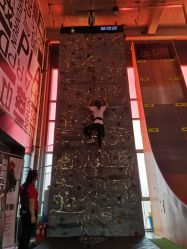 -嗨翻Hi-Fun竞技主题乐园·蹦床团建生日聚会(五棵松华熙店)