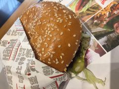 -The Habit Burger Grill 哈比特汉堡(爱琴海店)