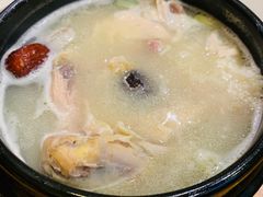 参鸡汤-长寿参鸡汤(朝韩风情街店)