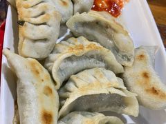 香煎韭菜饺-章记正宗南岗鱼蛋火锅