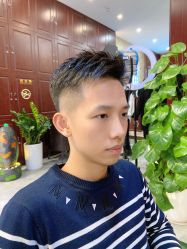 -十六番发型师事务所