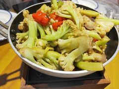 -邻家小馆(银都店)