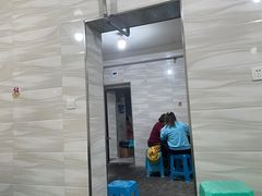 -石灰市毛记烧鸡公(解放碑店)