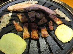 -万兴佳烤肉·长白山老味道(东岸里店)