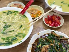 -三百碗宝应长鱼面(板仓街店)