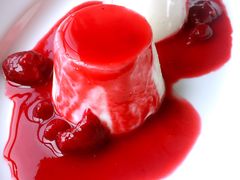 意式炖奶配野莓果汁-沈阳君悦酒店·意坊意大利餐厅